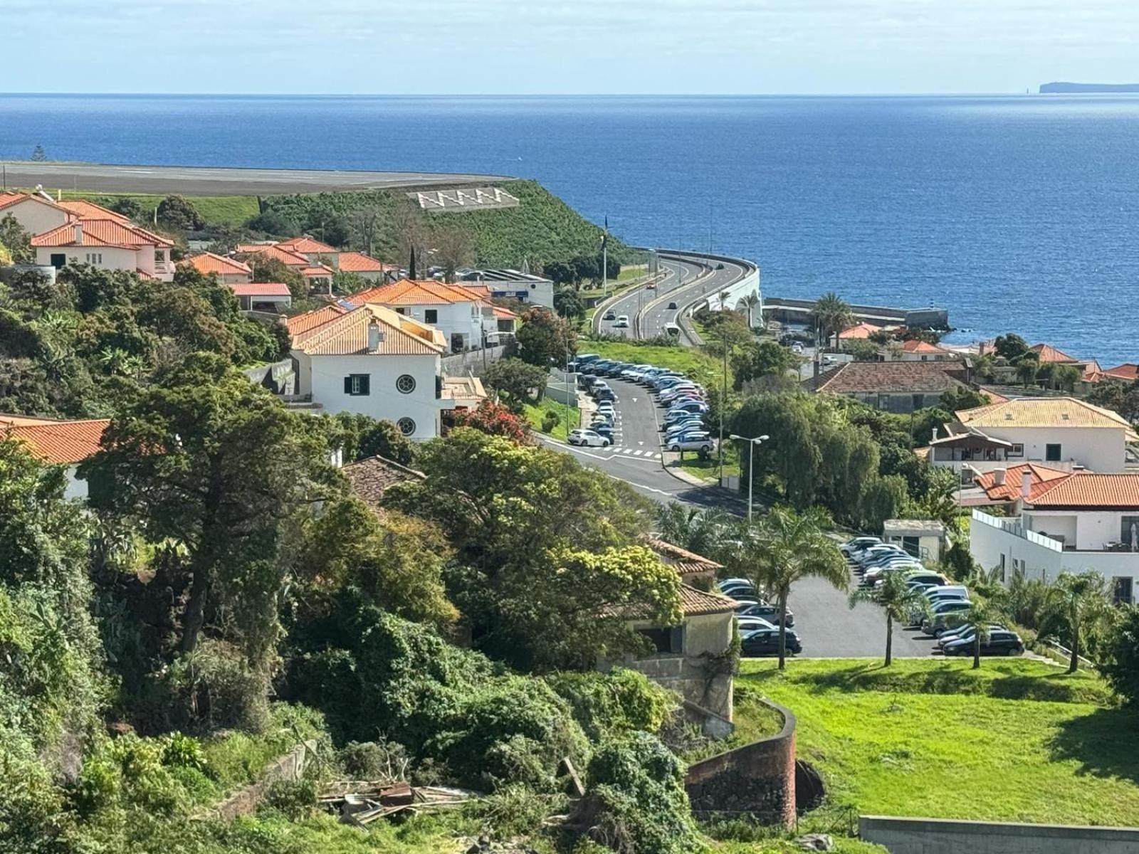 Nice And Modern Flat Near Airport Santa Cruz - Madeira Exterior foto